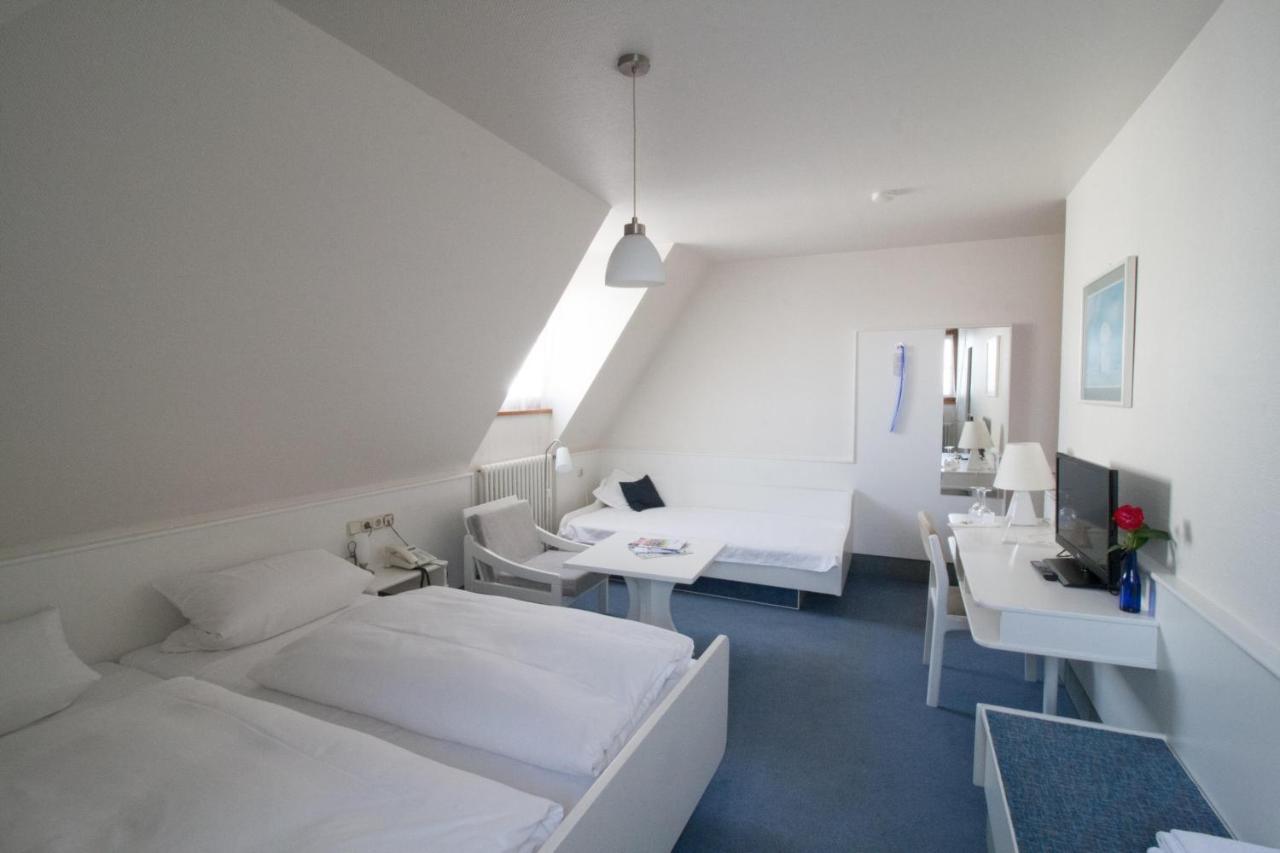Hotel Krone Strassdorf Schwabisch Gmund Bagian luar foto